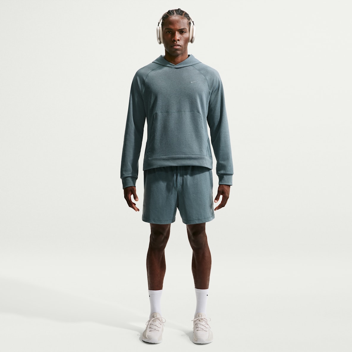 最終値下げ　NIKE　yoga　セットアップ　M Yoga. Nike.com